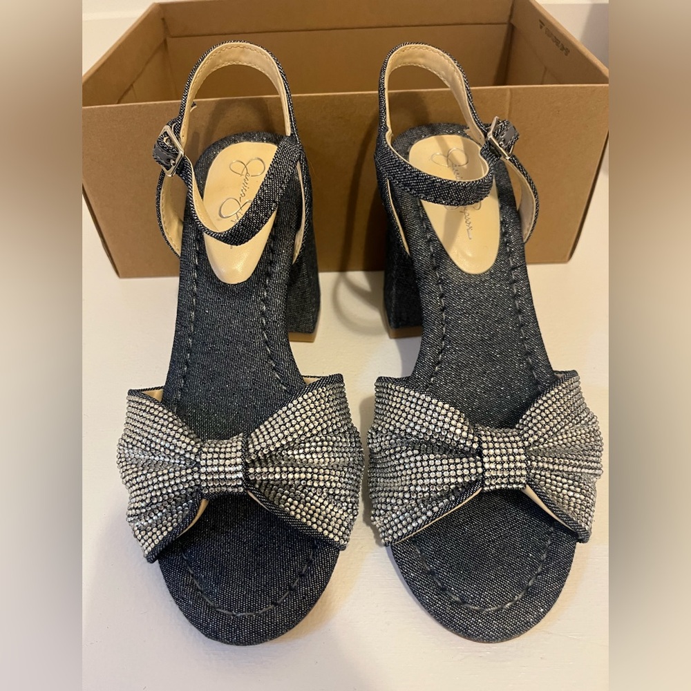 Jessica Simpson Rozin Sandal Block Heel Size 6 Dark Denim Blue/Silver